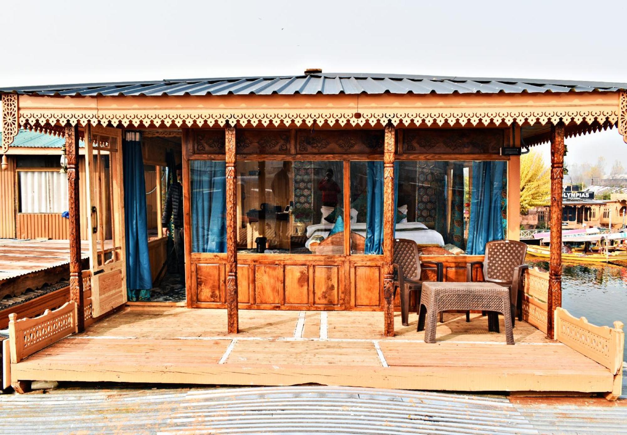 Heritage Amina Group Of Houseboats Ξενοδοχείο Σριναγκάρ Εξωτερικό φωτογραφία